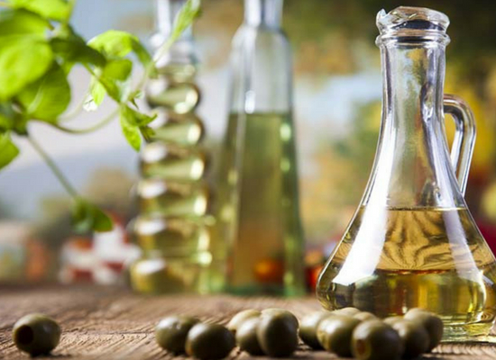 Olive oil, sugar and almond oil 