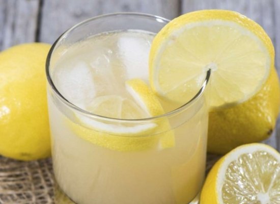 Lemon juice with sugar and salt