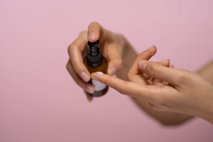 You Should Add Snail Serum to Your Beauty Routine ?>