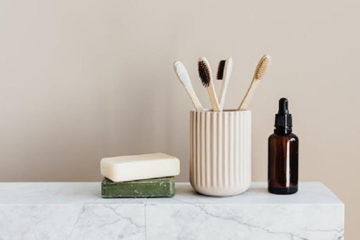 How to Create a More Sustainable Beauty Routine