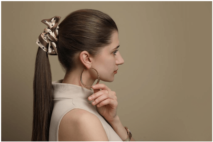 19 Quiet Luxury Hairstyles That Are Super Chic
